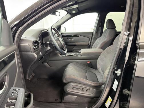 Black 2023 Honda Pilot Sport