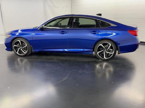 2022 Honda Accord Sport SE