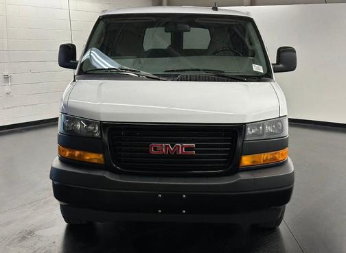 2023 GMC Savana 3500 LS
