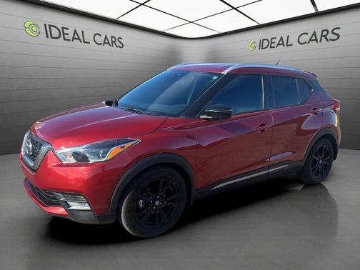 Cayenne Red Metallic 2020 Nissan Kicks SR