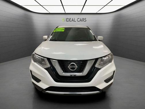 Glacier White 2017 Nissan Rogue S