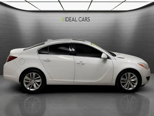 White Frost Tricoat 2016 Buick Regal Turbo Premium II