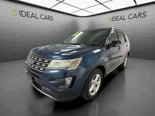 Blue Jeans Metallic 2016 Ford Explorer XLT