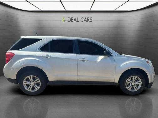 Silver Ice Metallic 2013 Chevrolet Equinox LS