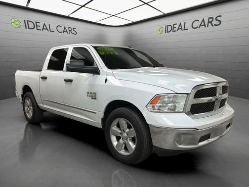 Bright White Clearcoat 2022 RAM 1500 Tradesman