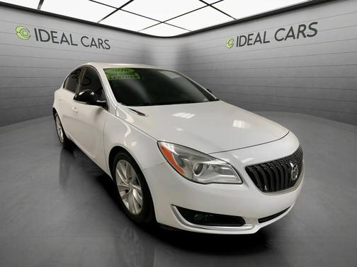 White Frost Tricoat 2016 Buick Regal Turbo