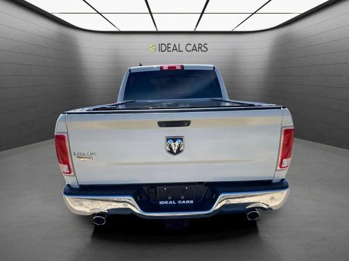 Pearl White 2016 RAM 1500 Laramie