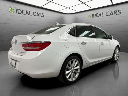Summit White 2014 Buick Verano Base