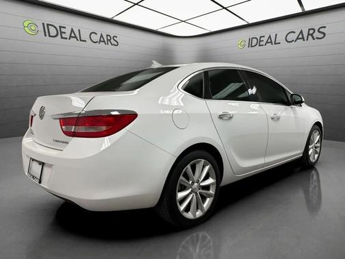Summit White 2014 Buick Verano Base