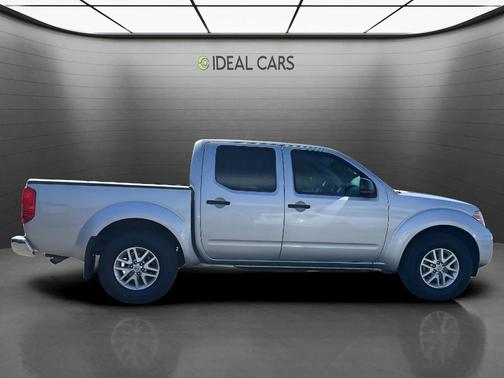 Brilliant Silver 2017 Nissan Frontier SV