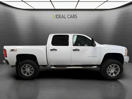 Summit White 2013 Chevrolet Silverado 1500 LT