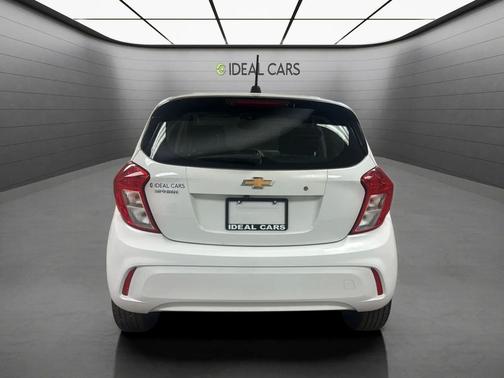 Summit White 2017 Chevrolet Spark LS