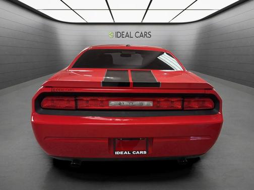 Inferno Red Crystal Pearlcoat 2010 Dodge Challenger SE