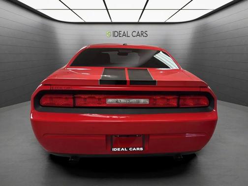Inferno Red Crystal Pearlcoat 2010 Dodge Challenger SE
