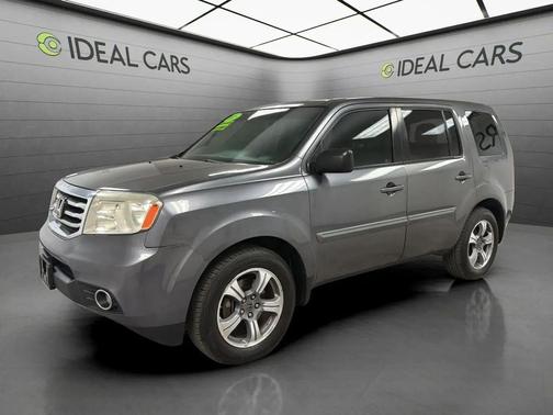 Modern Steel Metallic 2015 Honda Pilot SE