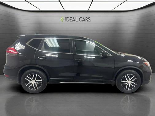 Magnetic Black 2017 Nissan Rogue S