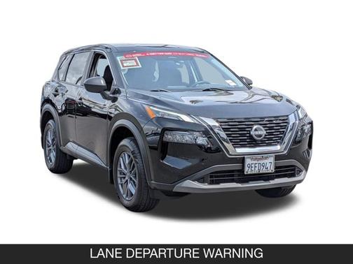 Black 2023 Nissan Rogue S