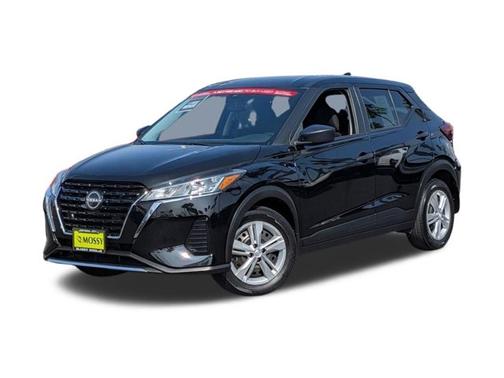 Super Black 2023 Nissan Kicks S