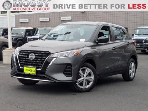 2024 Nissan Kicks S