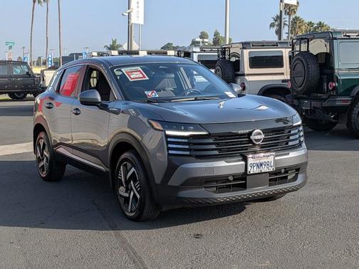 2025 Nissan Kicks SV