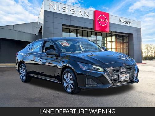 2025 Nissan Altima S