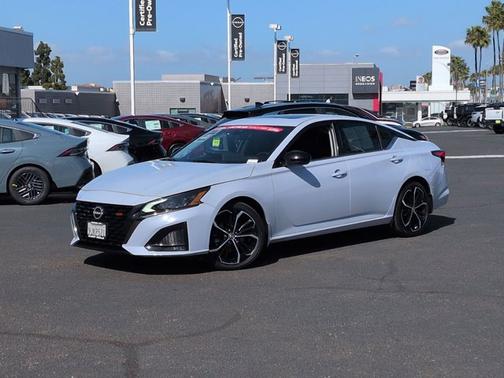 2024 Nissan Altima 2.5 SR