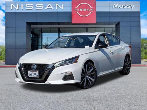 2021 Nissan Altima 2.5 SR