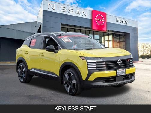 2025 Nissan Kicks SR