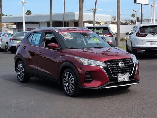 2021 Nissan Kicks SV