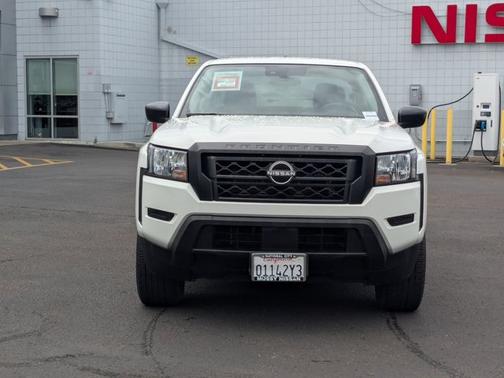 2022 Nissan Frontier S