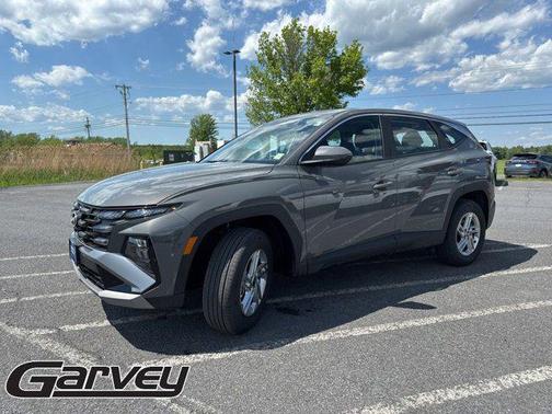 Hampton Gray 2026 Hyundai TUCSON SE