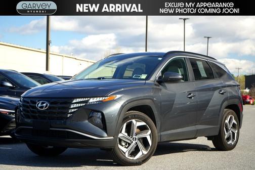 Gray 2024 Hyundai TUCSON SEL