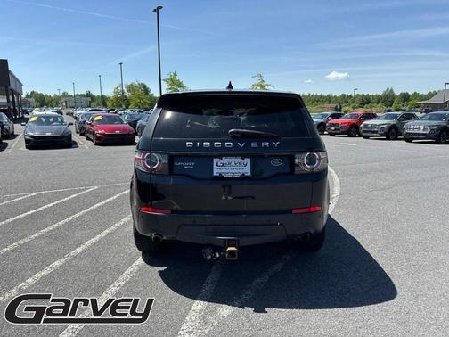 Black 2018 Land Rover Discovery Sport HSE
