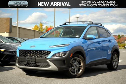2022 Hyundai KONA SEL