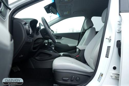White 2023 Hyundai KONA SEL