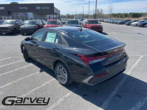 Abyss Black 2026 Hyundai ELANTRA HEV Blue
