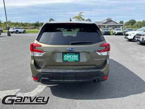 Autumn Green Metallic 2023 Subaru Forester Premium