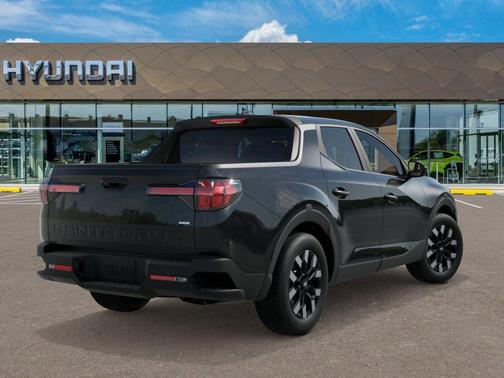 Phantom Black 2026 Hyundai SANTA CRUZ SE