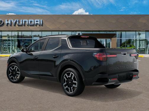 Phantom Black 2026 Hyundai SANTA CRUZ Limited