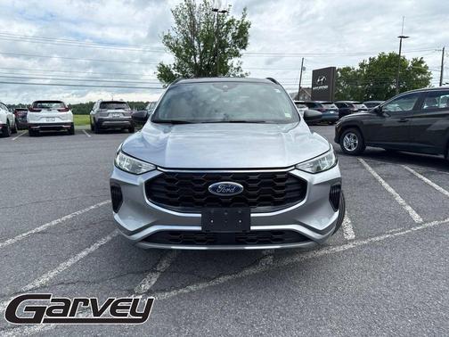 Iconic Silver Metallic 2023 Ford Escape ST-Line