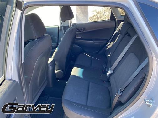 Cyber Silver 2022 Hyundai KONA SEL