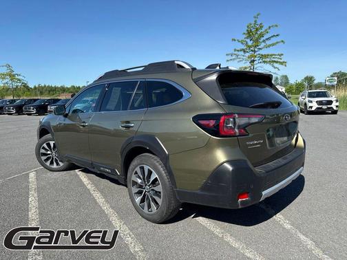 Autumn Green Metallic 2023 Subaru Outback Touring