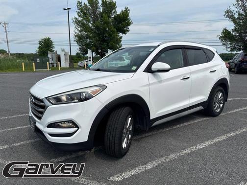 Dazzling White 2018 Hyundai TUCSON SEL Plus