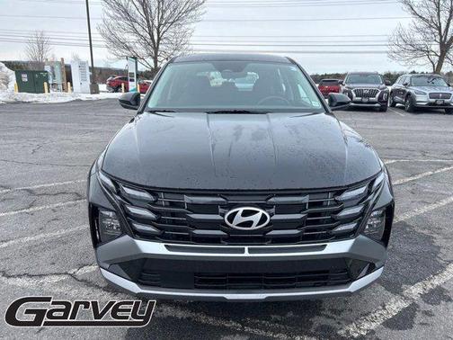 Phantom Black 2026 Hyundai TUCSON SE