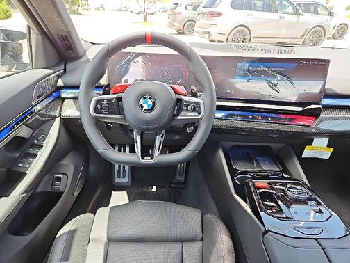 2025 BMW M5 Base