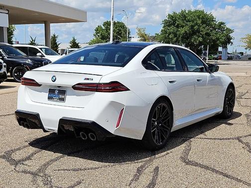 2025 BMW M5 Base