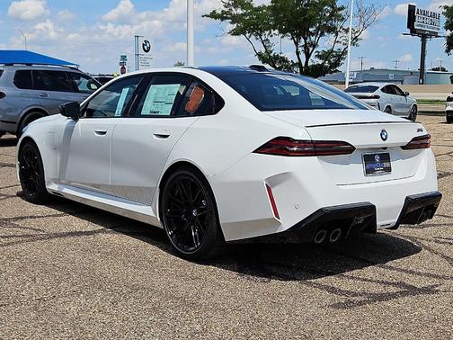 2025 BMW M5 Base