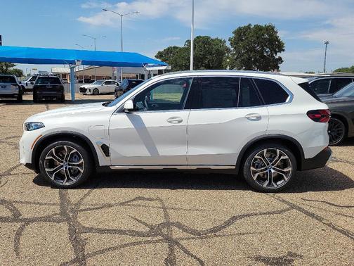 2026 BMW X5 PHEV xDrive50e