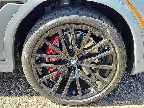 Gray 2026 BMW X6 xDrive40i
