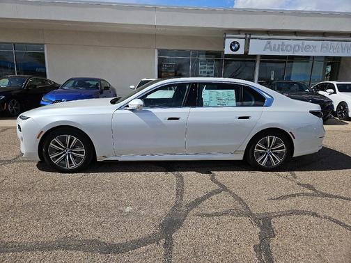 2024 BMW i7 eDrive50